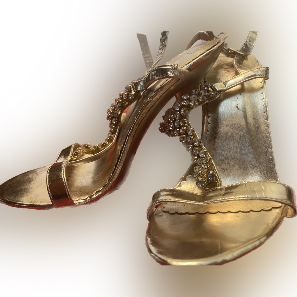 Beautiful Gold Jeweled Heels